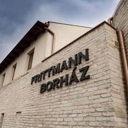 Bed and Breakfast Frittmann Borház Soltvadkert Exterior foto