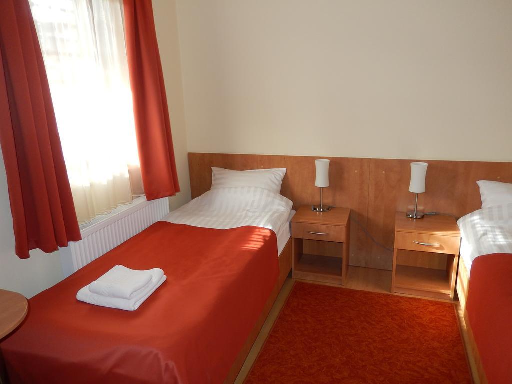 Bed and Breakfast Frittmann Borház Soltvadkert Habitación foto